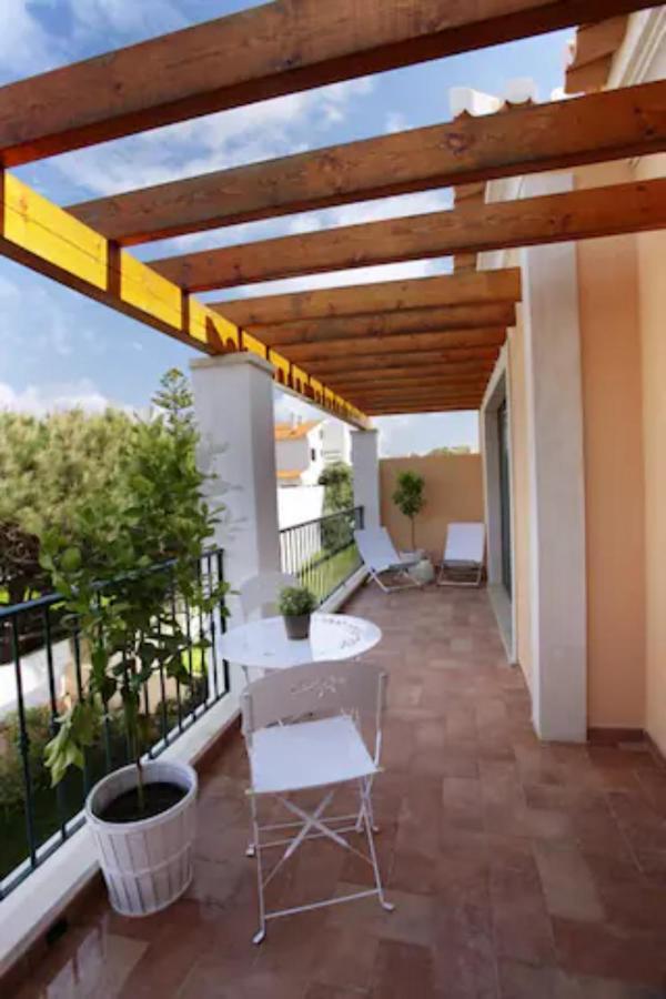 Apartamentos Villa T2 Vila Sagres Bagian luar foto